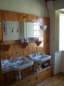 B&B / Chambres d'hotes Le Moulin de Poilly : Chambre Double Standard