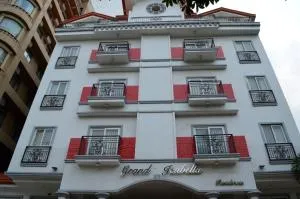 格兰德伊莎贝拉公寓 - 班塔延岛