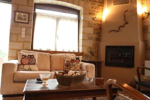 Guesthouse Amalia Euritania Greece