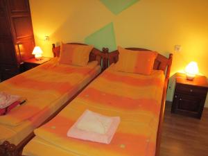 Standard Twin Room with Mountain View room in Pri Orehite Guesthouse