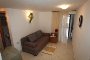 Accommodation Lily
