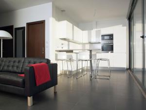 Villa in Portugal with Sea View & Pool