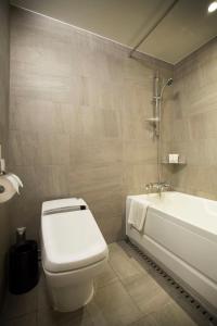 Phòng Giường Đôi có Bếp nhỏ (Double Room with Kitchenette)