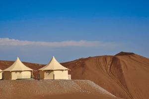 Wadi Al Abiyad Sand, Barka, Oman.