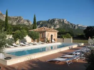La Ferme Rose-Hôtel de Charme - Beynes