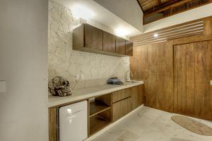 Eco-chic Design Condos Wrapped in Natures Elements by Stella Rentals