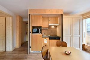 Hotels Loc'Hotel Alpen Sports : photos des chambres