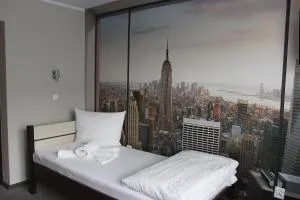 Hotel City - 尤斯托尼莫斯基