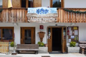 Hotels Loc'Hotel Alpen Sports : photos des chambres