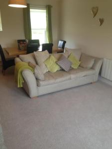 The View, 22 School Park