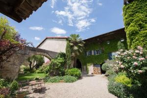 Pension Le Clos Du Perret Chaussan Frankreich