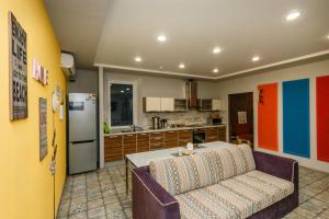 Hostel Svoi Ludi