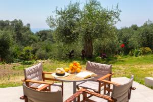 Holiday Home with Garden and Partial Sea View