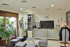 Luxurious Loft with Garden