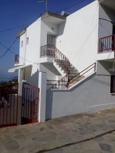 George Rooms - Votsi