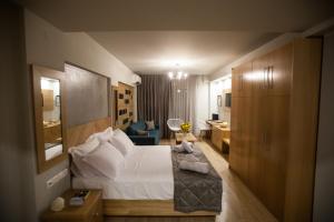 Pallas Luxury Apartments Ammouliani Greece