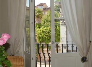 Lucca Bright Cathedral Apartment