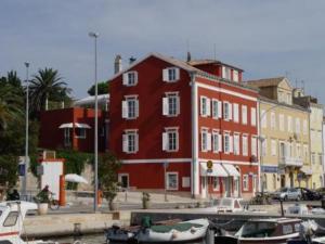 4 star pansion Mare Mare Suites Mali Lošinj Horvaatia