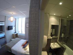 Hotels Cit'Hotel Les Alizes : photos des chambres