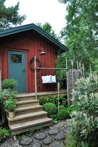 Håkesgård Bed&Garden - Skällinge