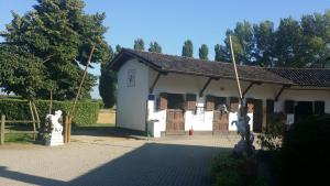 Scuderia 100 pertiche