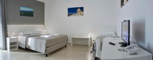 Triple Room with Terrace
