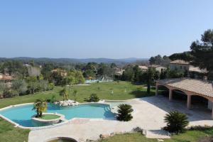 Villas Propriete Prestige Mougins Cannes : photos des chambres