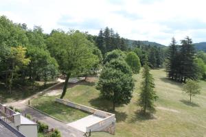 Route de Valojoulx, F-24290 Montignac, France.