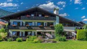 3 star viesu māja Hotel Garni Zugspitz Fārhande Vācija