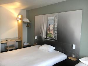 Hotels B&B HOTEL Villeneuve Loubet Village : photos des chambres