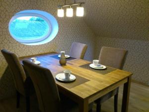 Deluxe Two-Bedroom Apartment with Sauna room in ReeDe Villa
