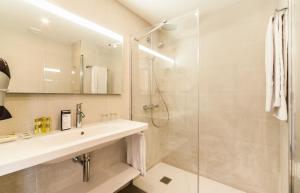 Deluxe Double Room with Balcony and Sea View room in Eurostars Marivent