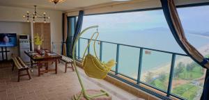 Twin Moon Bay Tingtao Seaview Apartment