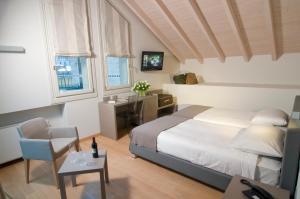 Superior Double or Twin Room room in Hotel Di Varese