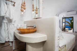 Aperto Suites - Adults Only Santorini Greece