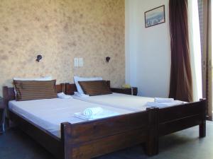 Elvira Hotel