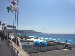 Appartements Beachfront apartment Promenade Des Anglais : photos des chambres