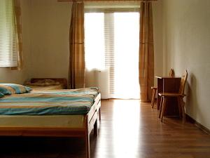 Quadruple Room with Balcony room in Dom Gościnny Na Skolach