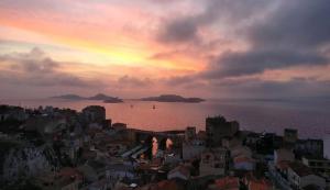 Appartements Serenity Escape Marseille - SEA VIEW & SUNSET : photos des chambres