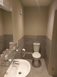 Double Room room in Benleva Hotel