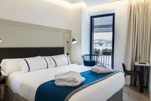 Double Room with Sea View room in Hotel SANSEbay