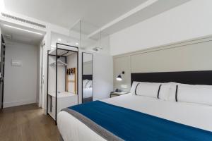 Comfort Double Room with Terrace room in Hotel SANSEbay