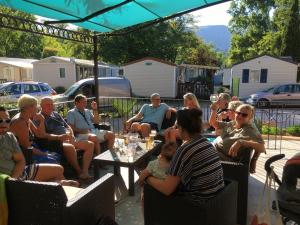 Campings Camping Hotel Les Rives du Loup : photos des chambres