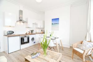 Modern Central Apartment - Apartmány, Aberdeen