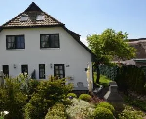 Ferienhaus-Seeadler-in-Gross-Zicker-Halbinsel-Moenchgut - Groß Zicker