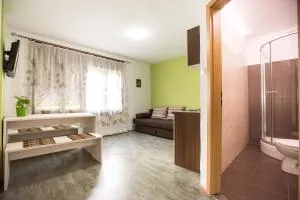 ASGARD Guesthouse - 乔希普多尔