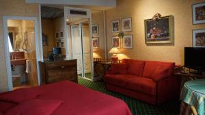 Hotels Le Relais Medicis : photos des chambres