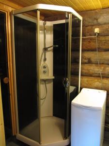 Rukanpovi RP 7 - Studio