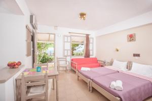 Panorama-Seaview Studios & Apartments