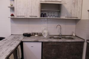 Cozy Apartment In Real Heart Of Old Tbilisi